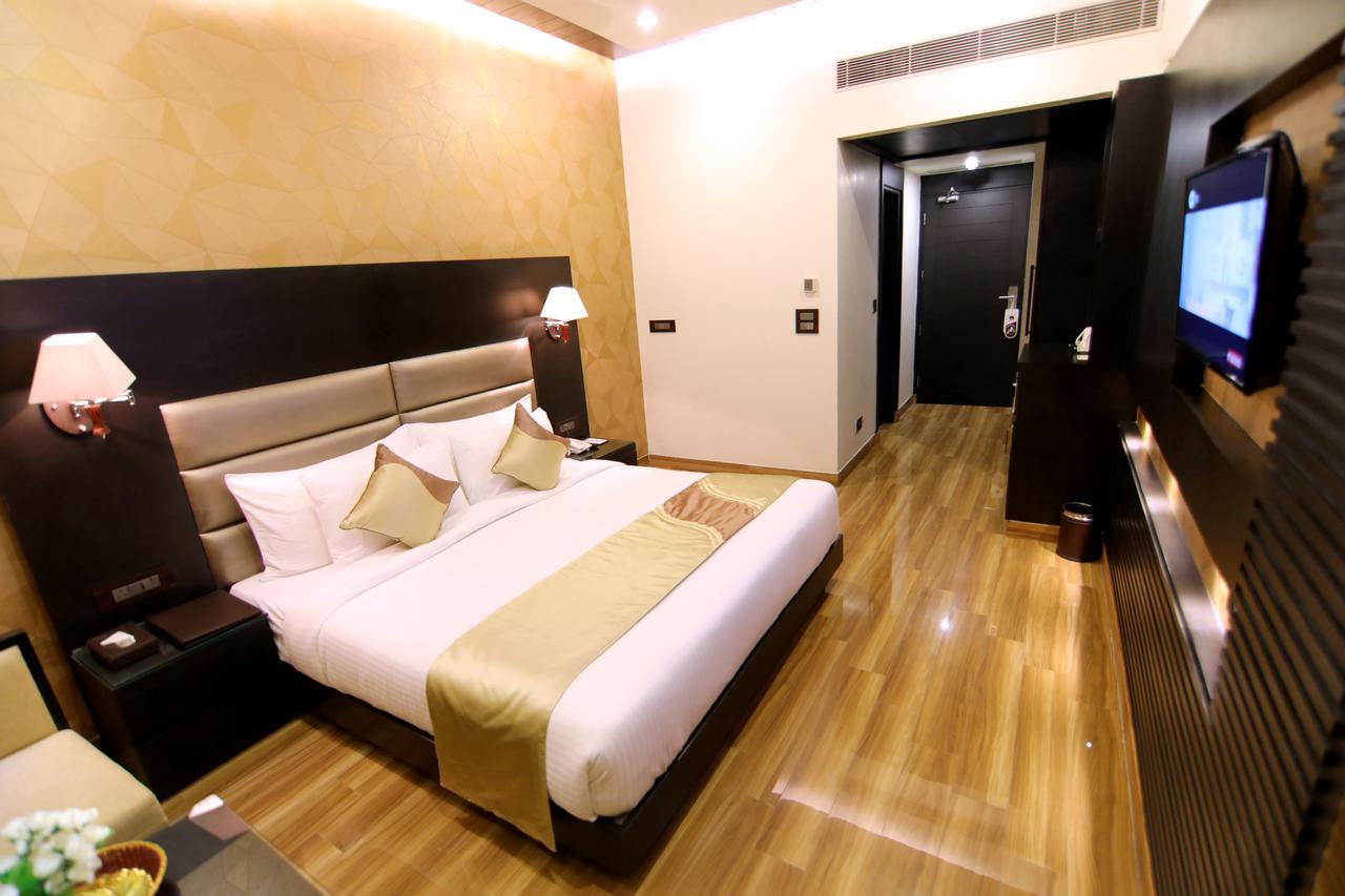 Hotel Grand Orchid Haridwār Exteriér fotografie